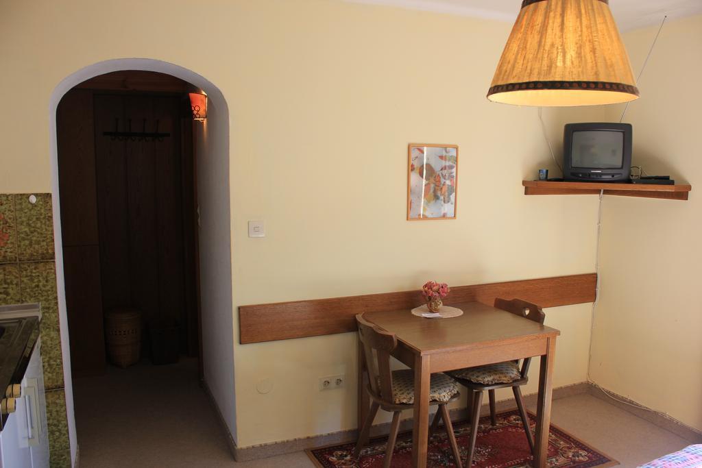Haus Sigrid Daire Bad Kleinkirchheim Dış mekan fotoğraf