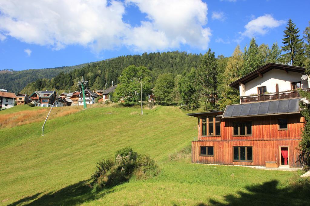 Haus Sigrid Daire Bad Kleinkirchheim Dış mekan fotoğraf